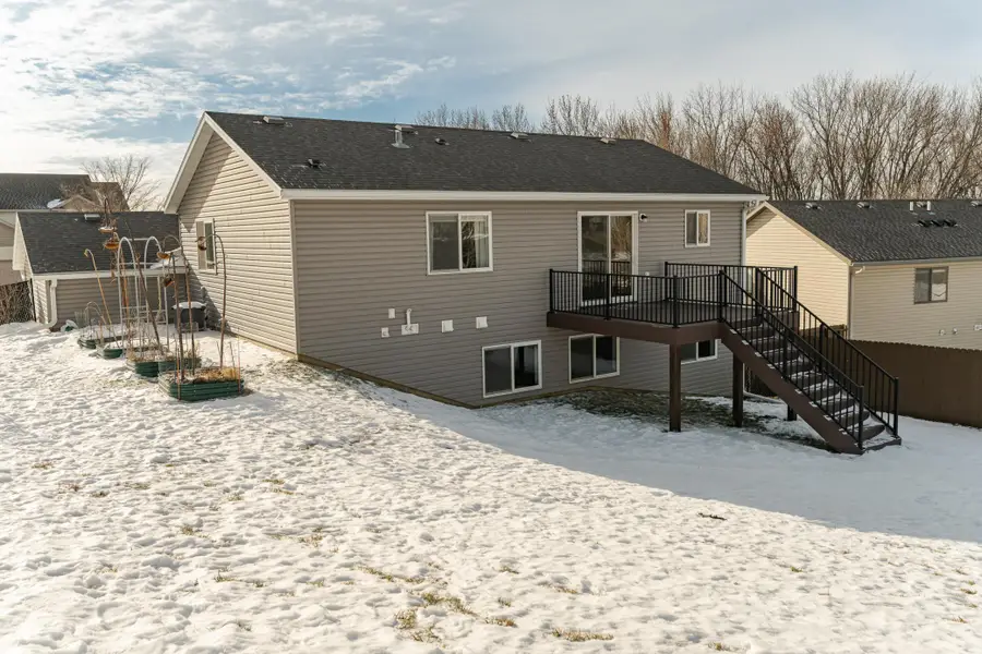 5077 Ridgeview Drive Nw, Rochester, MN 55901 - Image #3
