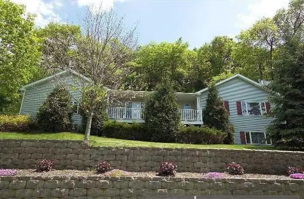 1500 Viola Road Ne, Rochester, MN 55906