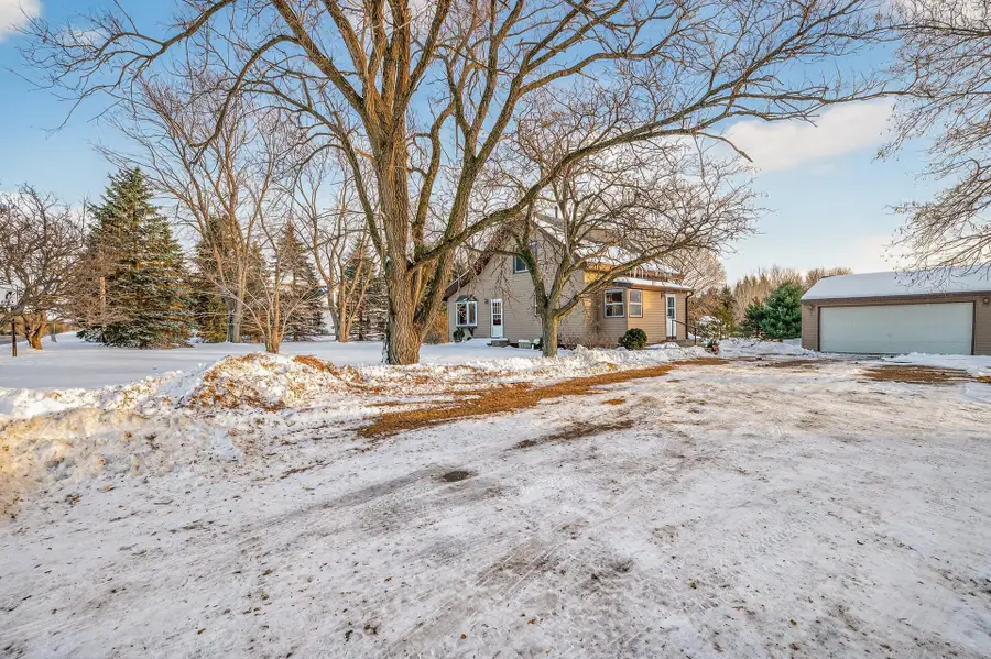 32 Viking Boulevard Nw, Cedar, MN 55011 - Image #3