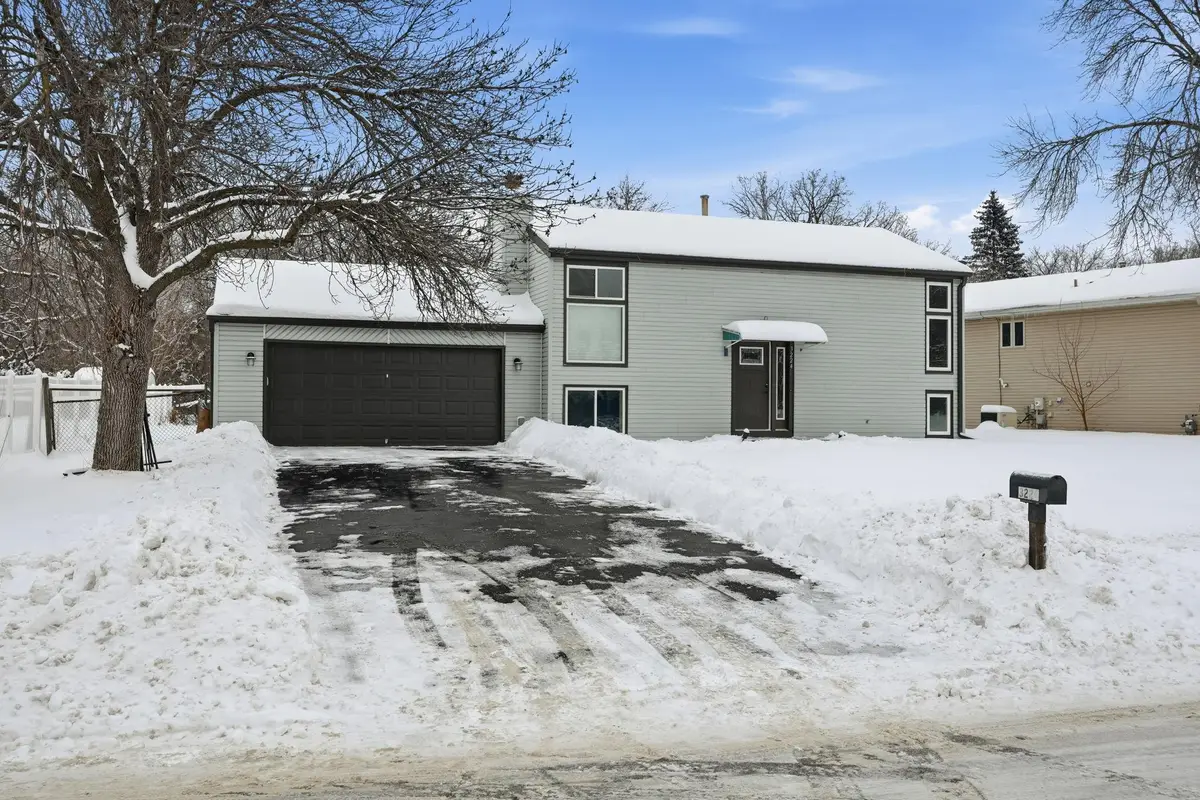 3224 75th Avenue N, Brooklyn Park, MN 55443 - Image #1