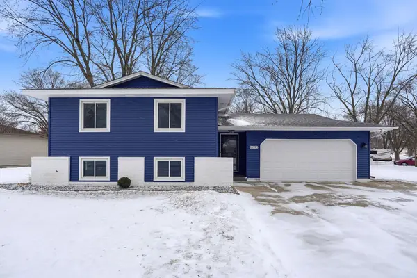 16570 Galaxie Way, Rosemount, MN 55068
