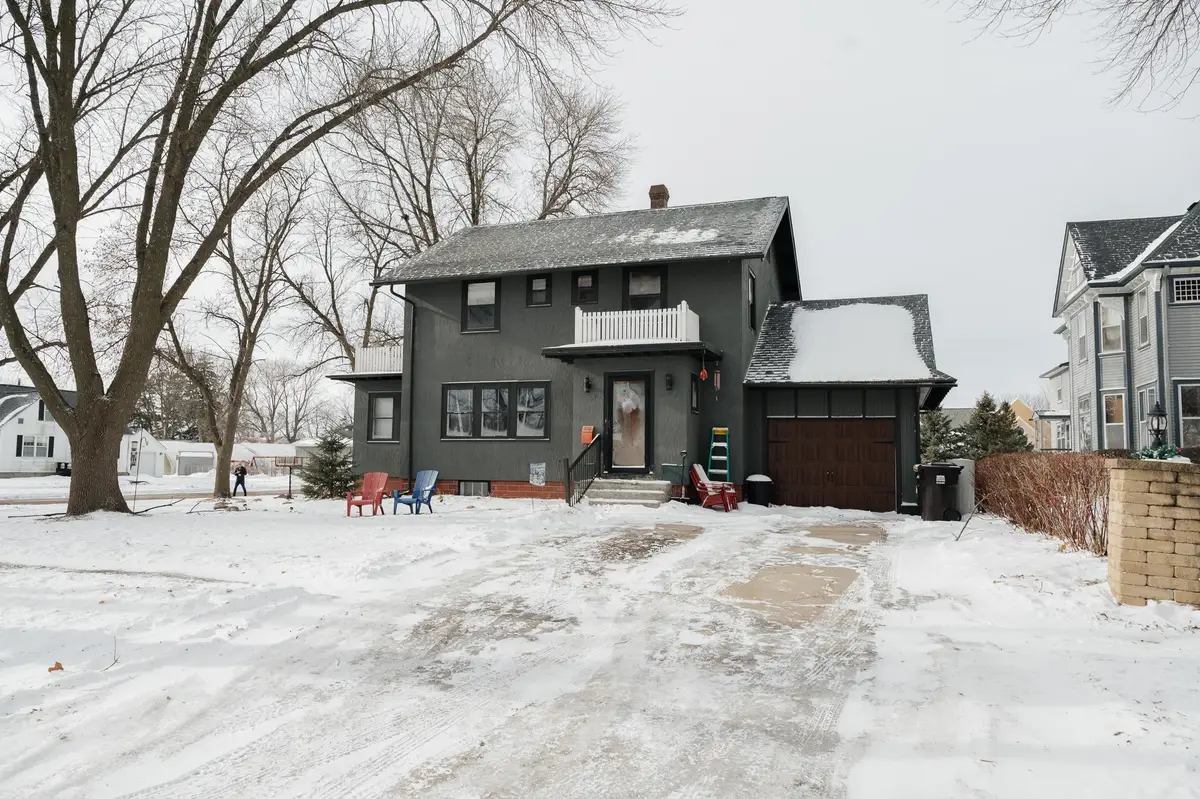 226 S Linton Street, Blue Earth, MN 56013 - Image #1