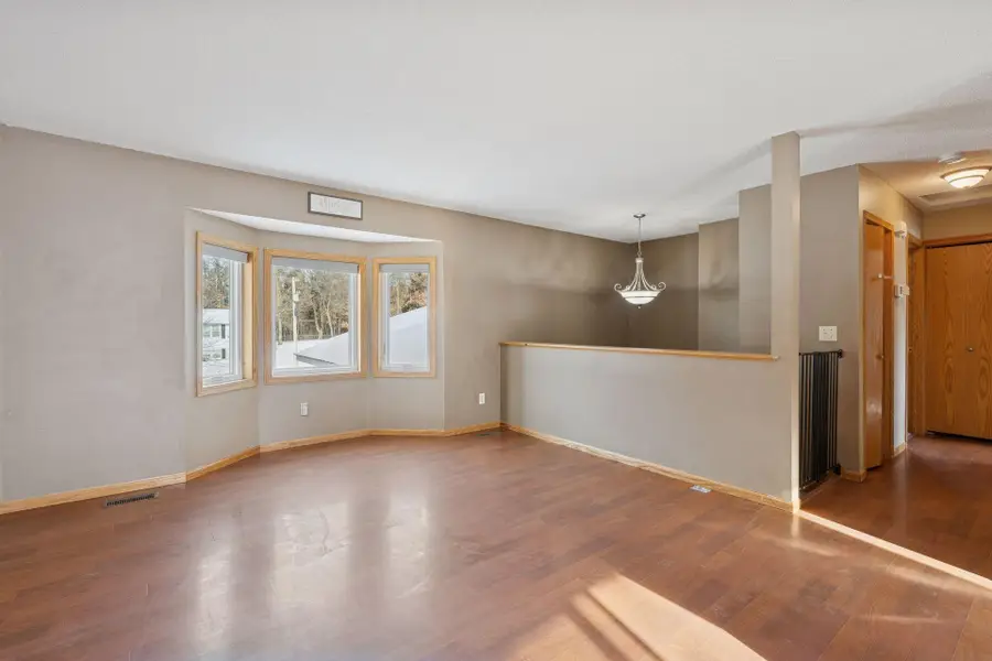 10091 259th Avenue Nw, Zimmerman, MN 55398 - #3