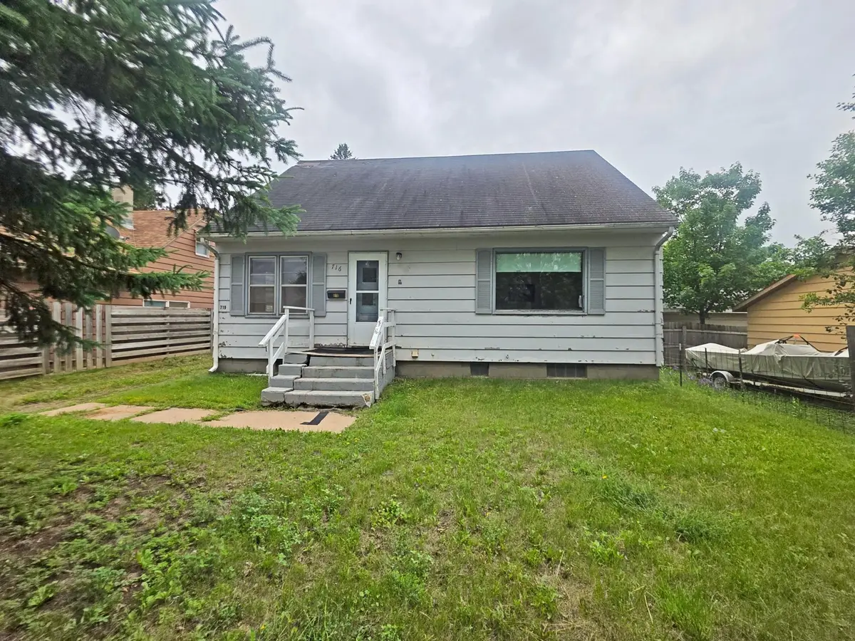 716 E 37th Street, Hibbing, MN 55746 - Image #1