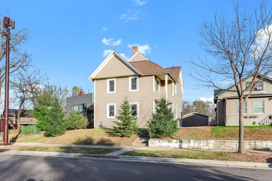 747 Buchanan Street Ne, Minneapolis, MN 55413 - Image #2