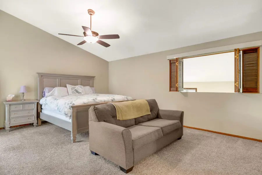 6701 W 82nd Street, Bloomington, MN 55438 - Image #2