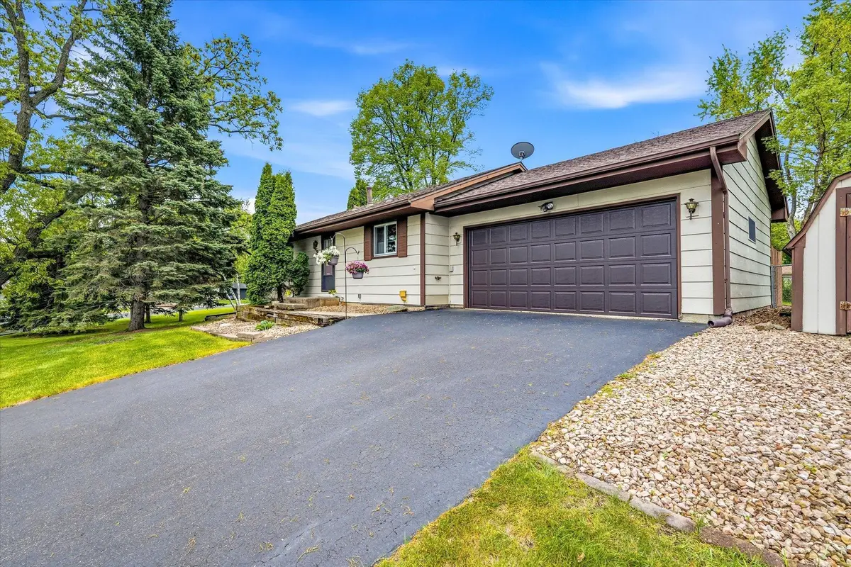 8435 Shadyview Lane N, Maple Grove, MN 55311 - #1