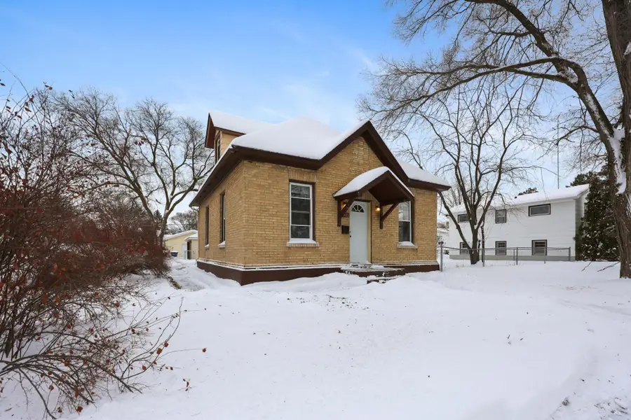 1102 13th Avenue S, Saint Cloud, MN 56301 - Image #2