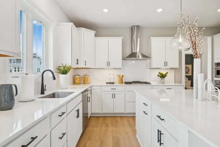 1736 Hadley Hills Drive Ne, Rochester, MN 55901 - Image #2