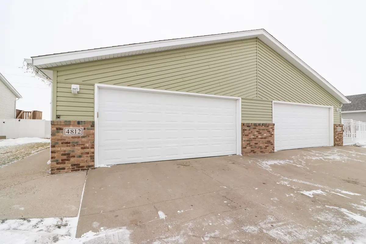 4812 51st Avenue S, Fargo, ND 58104 - Image #1