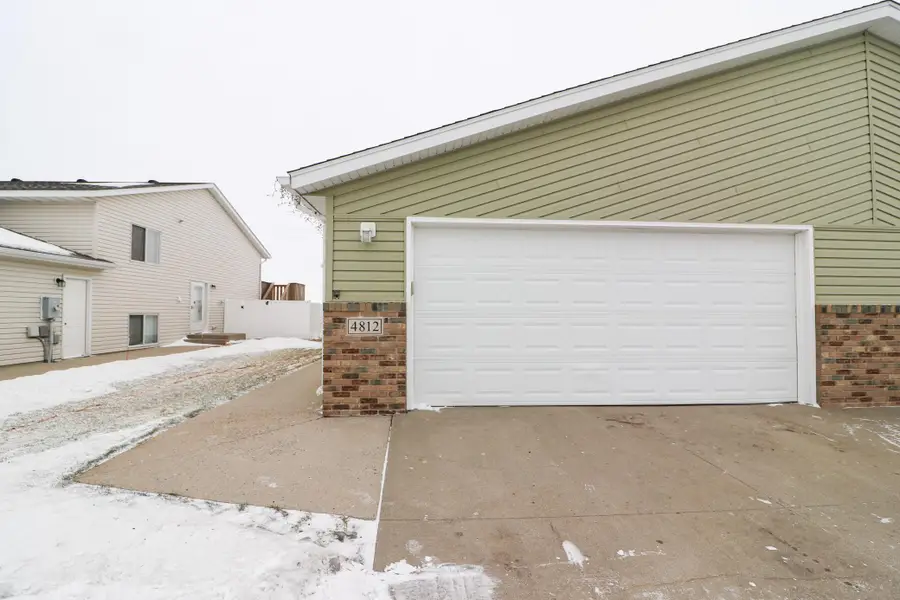 4812 51st Avenue S, Fargo, ND 58104 - Image #2
