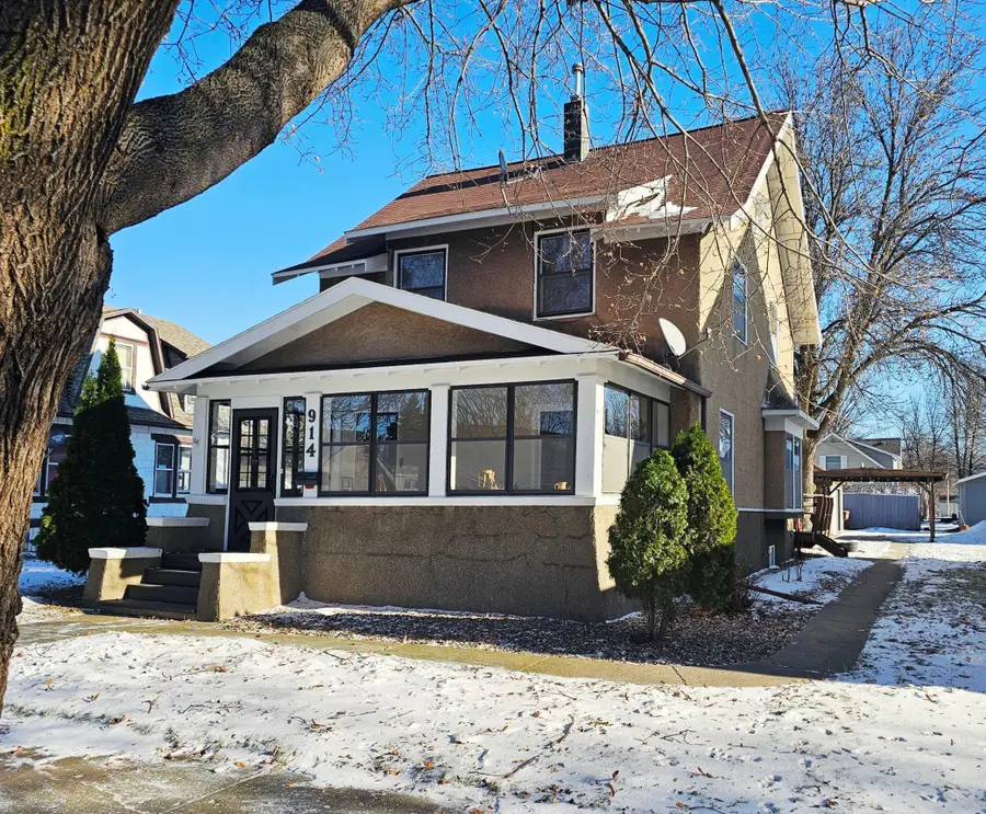 914 N 4th Street, Montevideo, MN 56265 - #3