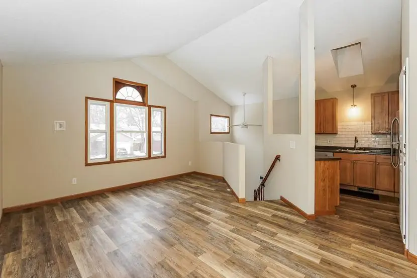 1509 80th Avenue N, Brooklyn Park, MN 55444 - Image #2