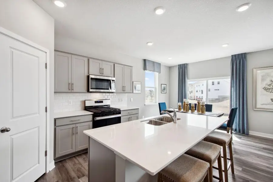 2367 Highview Terrace, Shakopee, MN 55379 - Image #2