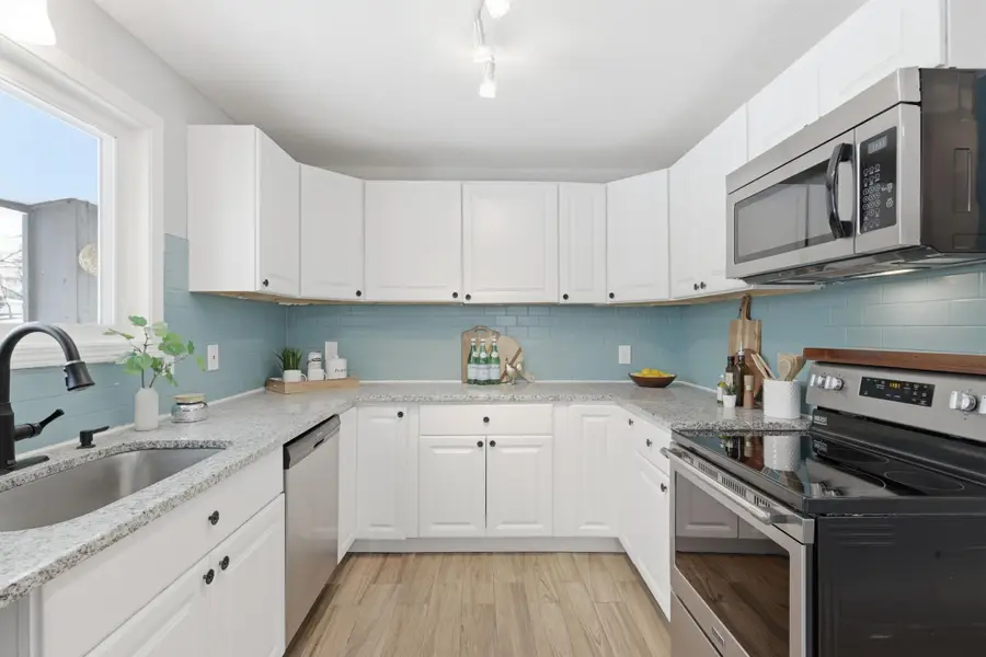 115 Glenmar Avenue, Mahtomedi, MN 55115 - #3