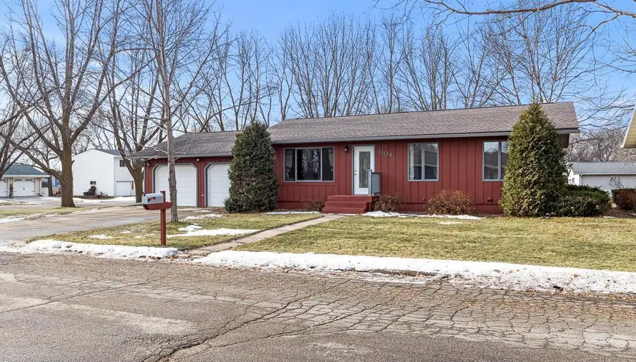 1104 Cheryl Avenue, Marshall, MN 56258 - Image #3