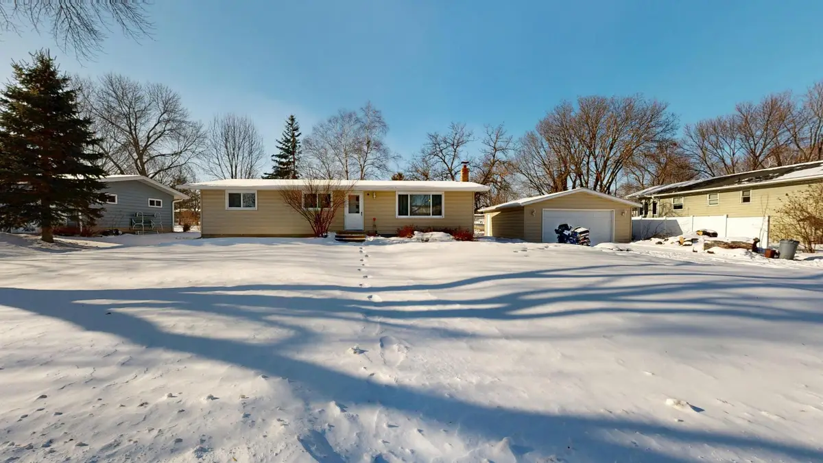 172 Lakeview Drive, Spicer, MN 56288 - #1