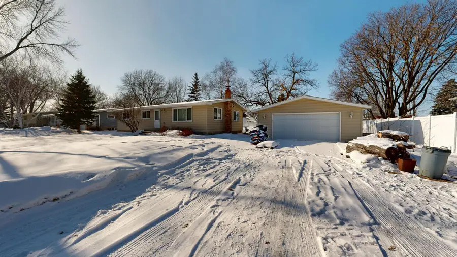 172 Lakeview Drive, Spicer, MN 56288 - #2