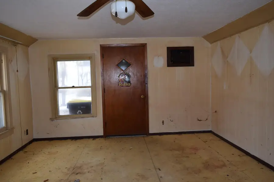 1415 N Elm Street, Fairmont, MN 56031 - #2