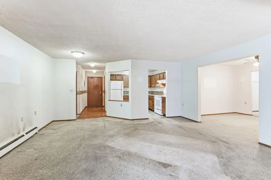 3232 Fremont Avenue N #111, Minneapolis, MN 55412 - Image #3