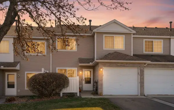 6240 158th Street W #59, Apple Valley, MN 55124