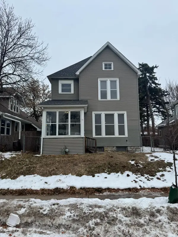 71 Winifred Street W, Saint Paul, MN 55107