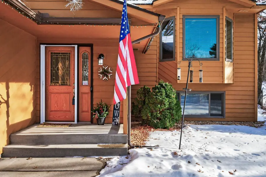 18999 Dodge Street Nw, Elk River, MN 55330 - Image #2