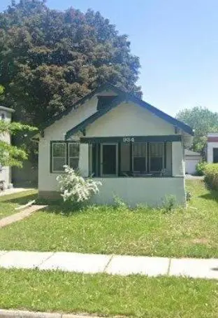 934 Ottawa Avenue, West Saint Paul, MN 55118