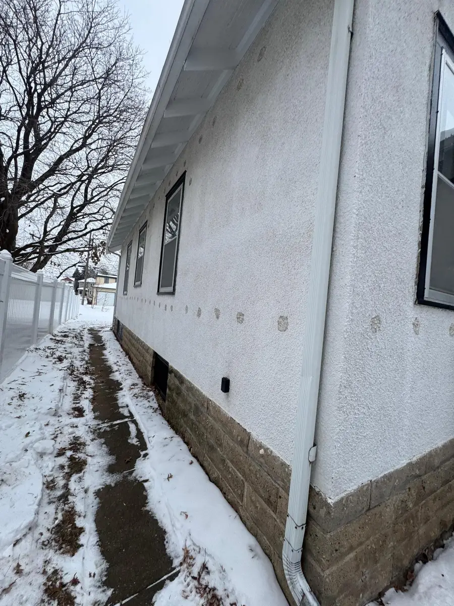 934 Ottawa Avenue, West Saint Paul, MN 55118 - #3