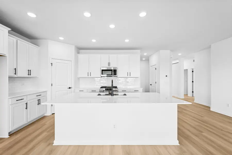 2995 Trinity Drive, Shakopee, MN 55379 - Image #3