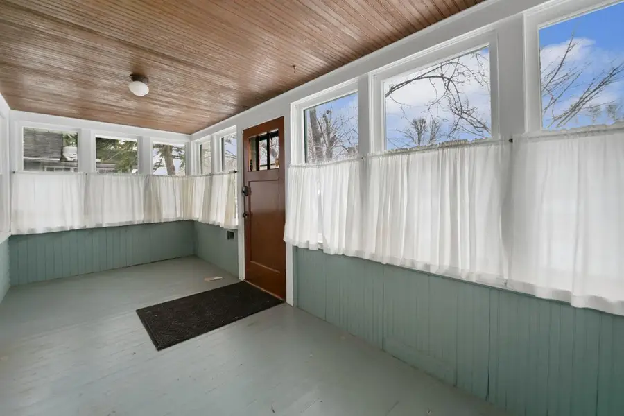 2014 Cottage Avenue E, Saint Paul, MN 55119 - Image #2