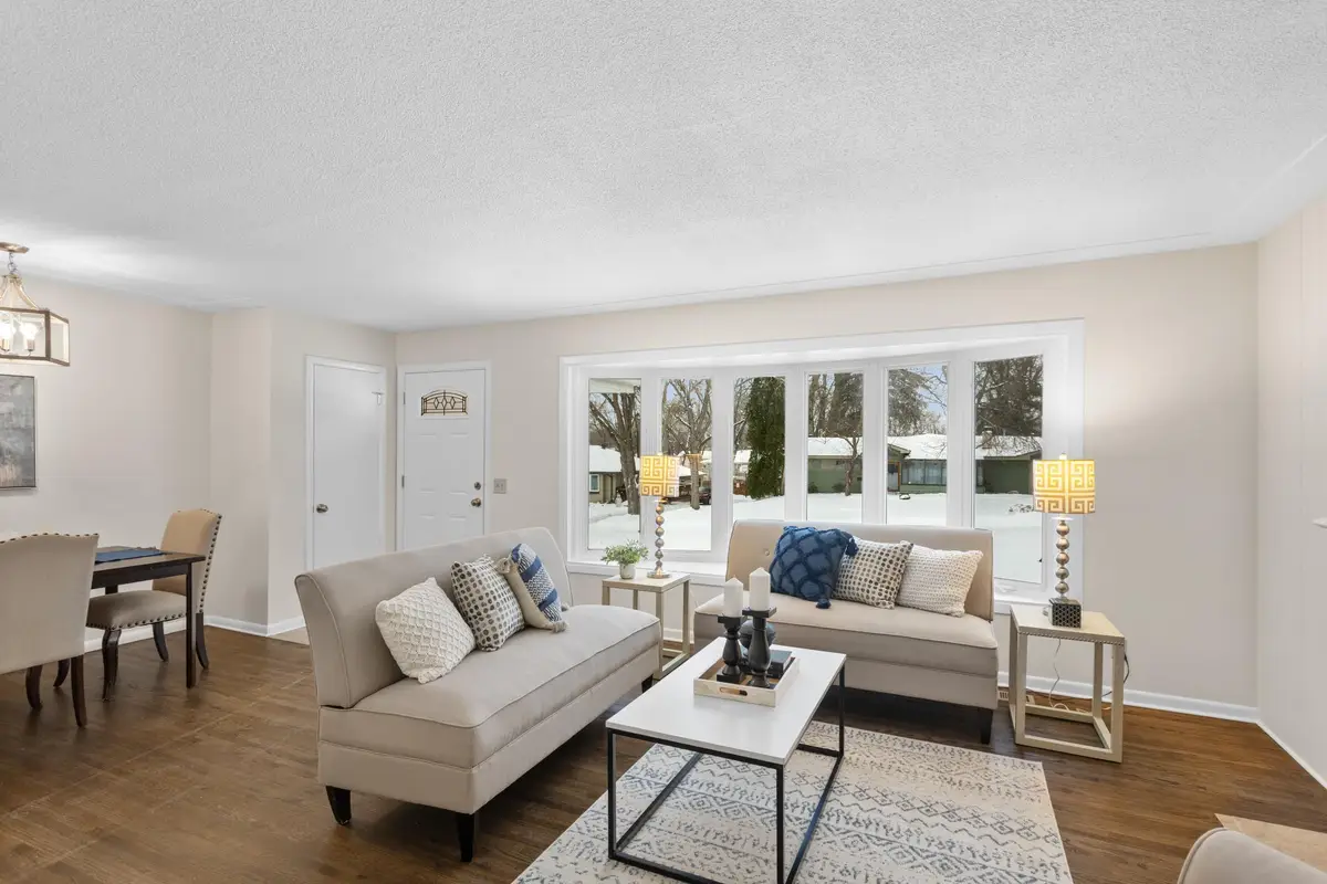 3933 Edgewood Avenue N, Crystal, MN 55427 - Image #1