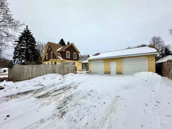 402 E 4th Street, Albert Lea, MN 56007