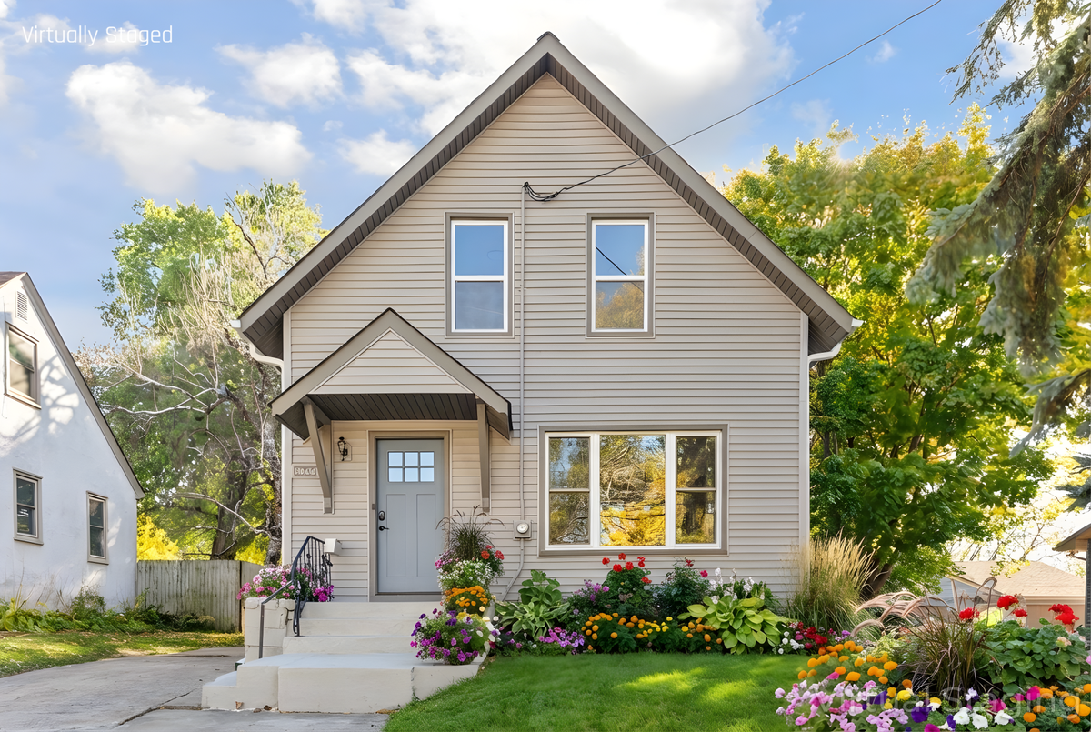 954 43rd Avenue Ne, Columbia Heights, MN 55421 - Image #1