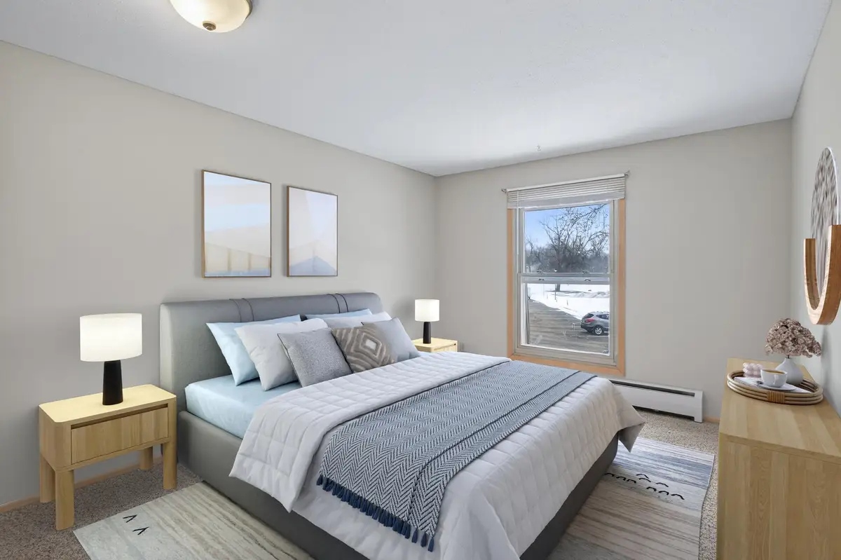 920 9th Avenue S #5, Hopkins, MN 55343 - Image #1