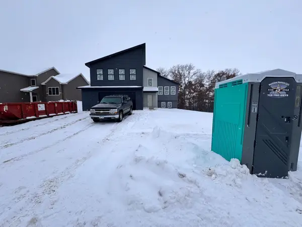 231 Eagle Ridge Drive, Roberts, WI 54023