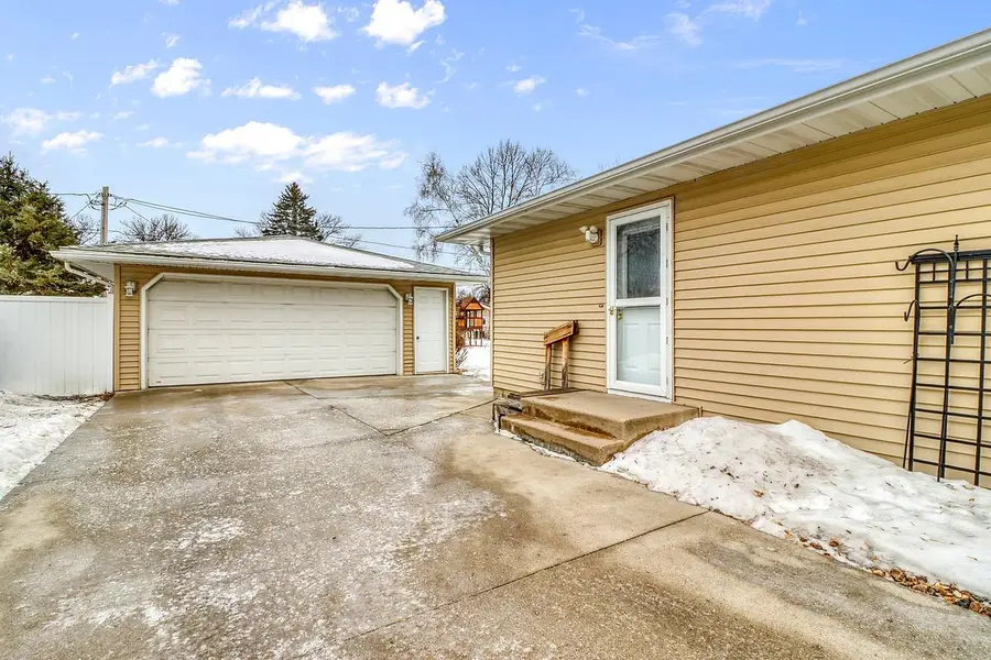 419 Brook Avenue, Moorhead, MN 56560 - Image #3