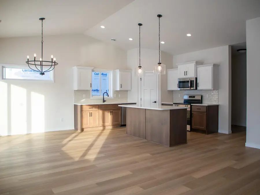 7361 26 Street S, Fargo, ND 58104 - Image #2