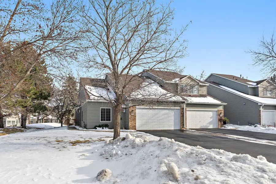 2510 Lockwood Drive #47, Mendota Heights, MN 55120 - Image #2