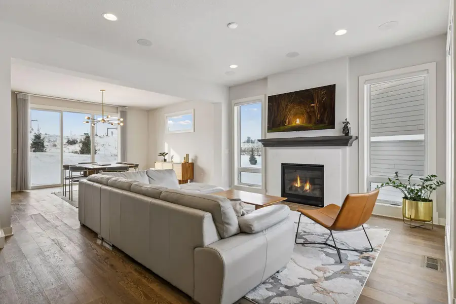 6381 Harvest Trail, Chaska, MN 55318 - #2