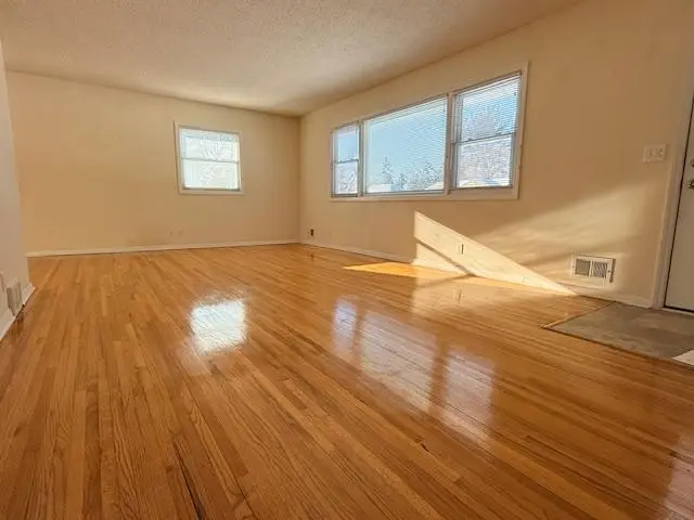 6436 Indiana Avenue N, Minneapolis, MN 55429 - Image #2