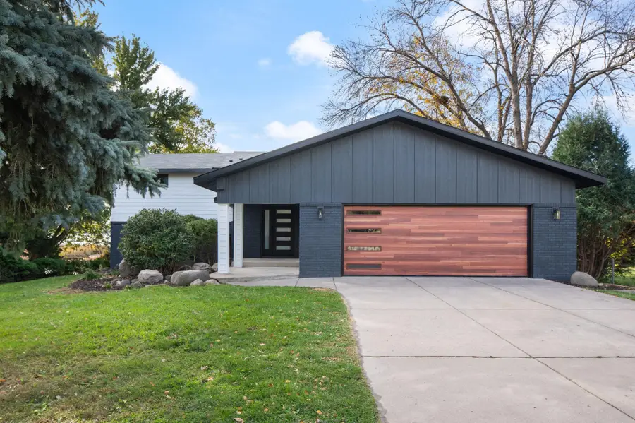 10947 69th Avenue N, Maple Grove, MN 55369 - Image #2