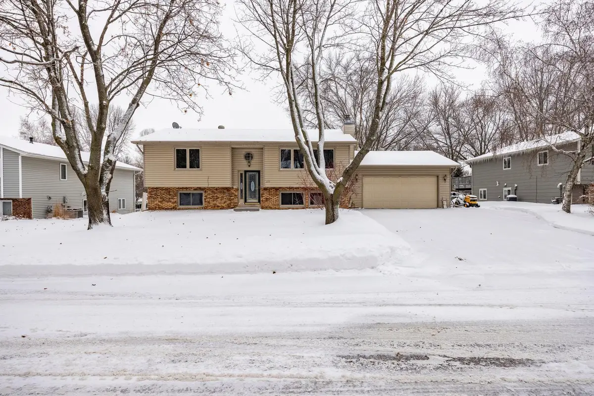 225 Cardinal Lane, Chaska, MN 55318 - #1