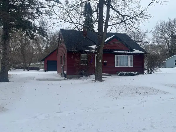 1323 Kandiyohi Avenue Sw, Willmar, MN 56201