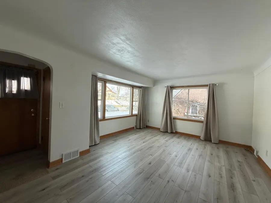 1862 Ames Avenue, Saint Paul, MN 55119 - Image #2