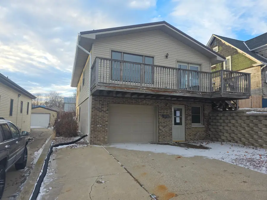 118 N O Connell Avenue, Springfield, MN 56087 - #2