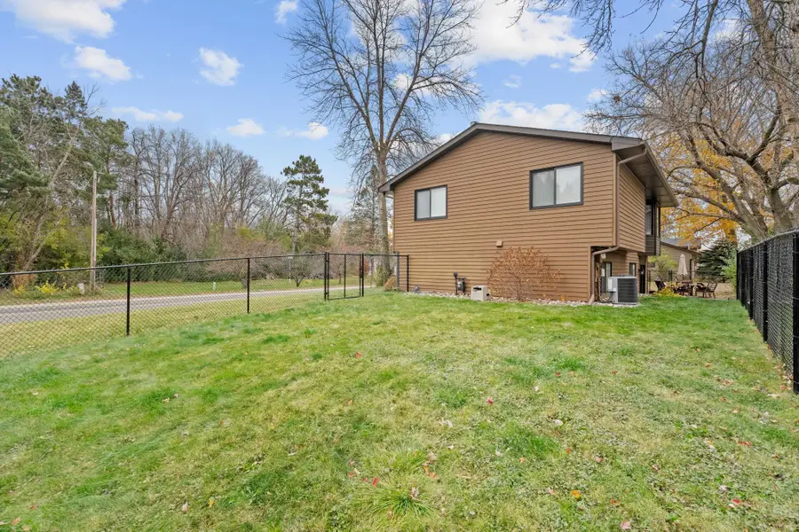 808 3rd Avenue Sw, Forest Lake, MN 55025 - #3