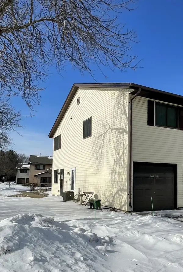 6536 83rd Court N, Brooklyn Park, MN 55445