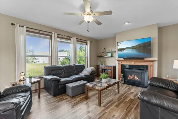 12202 Opal Street Ne, Blaine, MN 55449