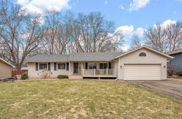 7493 Berkshire Way, Maple Grove, MN 55311